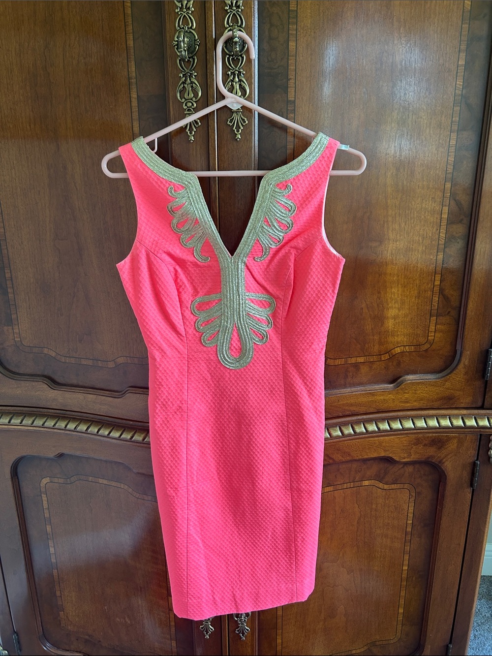 Sleeveless Cotton Coral Embellished V-Neck Sheath Dress